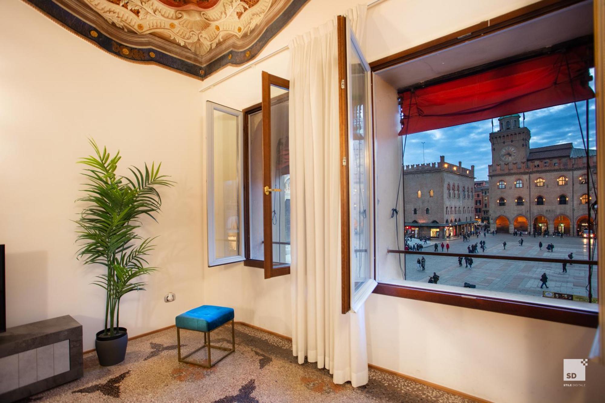 Urbanicooh Paracelso - Piazza Maggiore View Bolonha Exterior foto